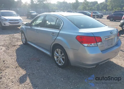 2013 Subaru Legacy 2.5I Premium z USA, uszkodzony, nr VIN 4S3BMBB64D3048373